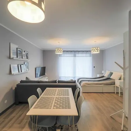 Apartment Przy Plazy / 1st Line *