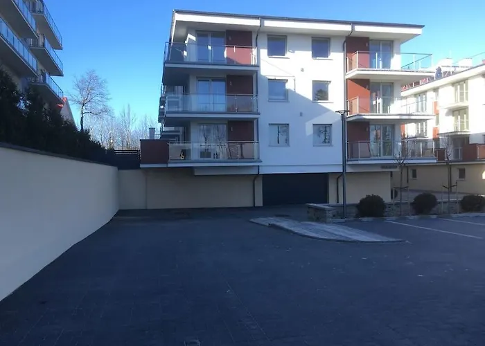 Przy Plazy / 1st Line