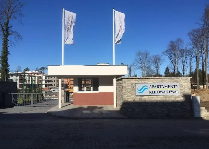 Przy Plazy / 1st Line 레왈