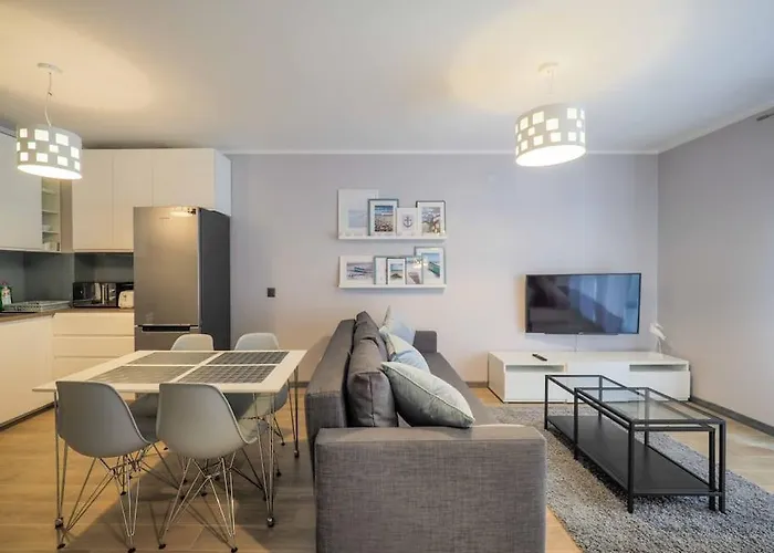 Przy Plazy / 1st Line *